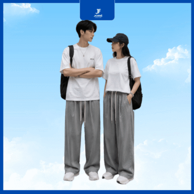 Quần Đôi Couple Joré Fashion ống suông form rộng màu đen và kem, chất liệu cao cấp, thiết kế unisex phong cách Hàn Quốc dành cho nam và nữ.